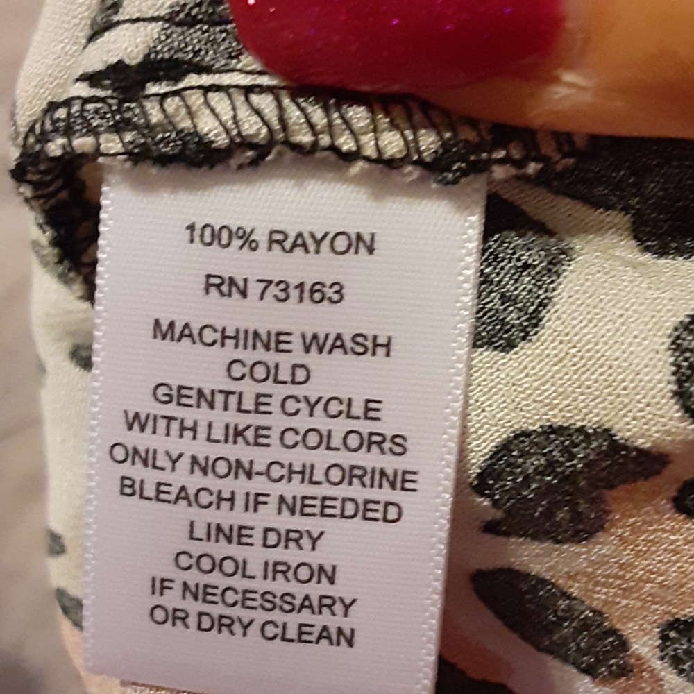 Cupio Cheetah Print Button Up Collar 'S - image 4